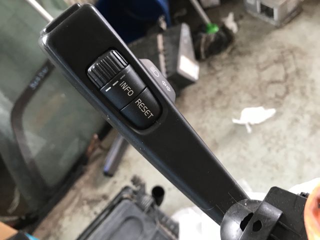 bontott VOLVO V50 Komplett Kormánykapcsoló (Bajuszkapcsoló)