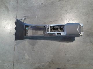 bontott VOLVO V50 Könyöklő