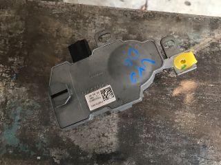 bontott VOLVO V50 Kormányzár (Elektromos)