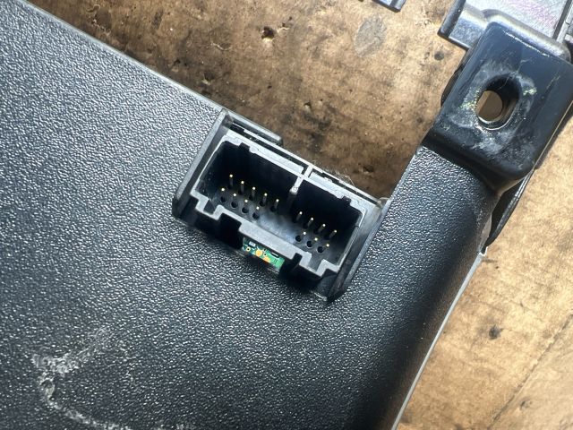 bontott VOLVO V50 Középkonzol Vezérlő Panel