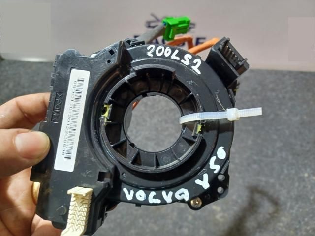 bontott VOLVO V50 Légzsák Átvezető Szalagkábel