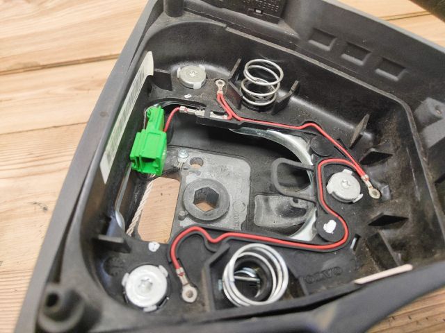 bontott VOLVO V50 Multikormány