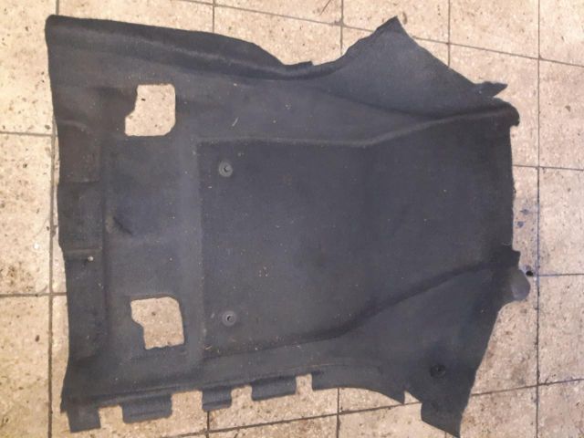 bontott VOLVO V50 Padlószőnyeg