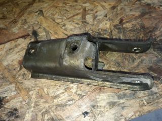 bontott VOLVO V50 Váltó Tartó Bak (Pozíciófüggetlen)