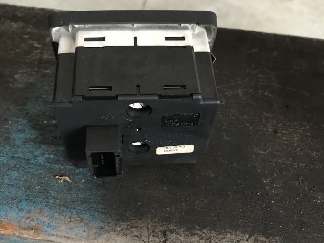 bontott VOLVO V50 Világítás Kapcsoló