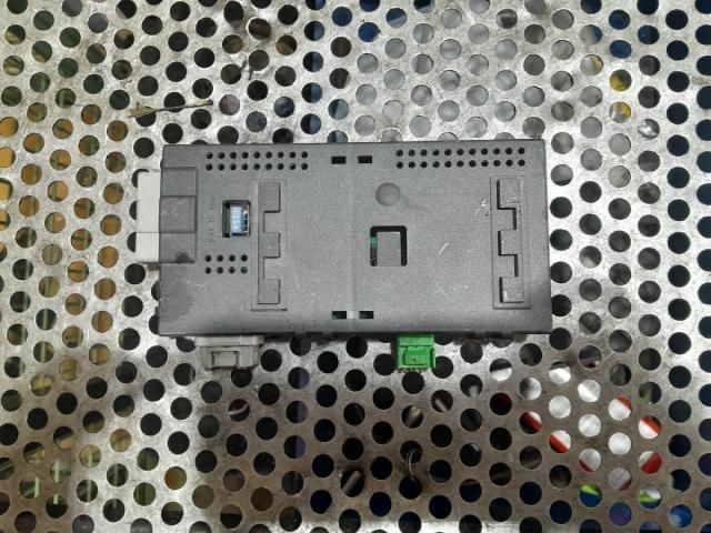 bontott VOLVO V50 Vonóhorog Elektronika