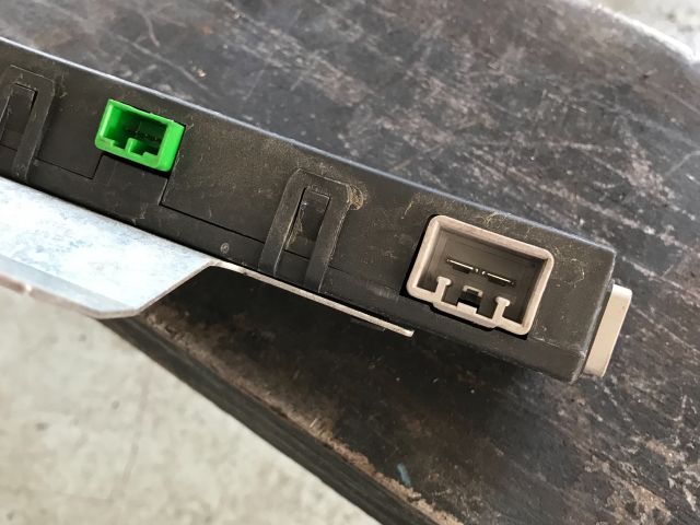 bontott VOLVO V50 Vonóhorog Elektronika