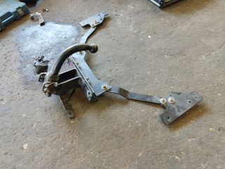 bontott VOLVO V50 Vonóhorog