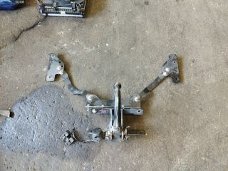 bontott VOLVO V50 Vonóhorog