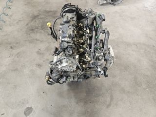 bontott VOLVO V60 Motor (Fűzött blokk hengerfejjel)