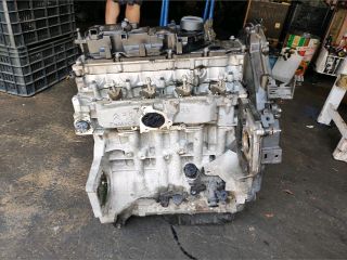 bontott VOLVO V60 Motor (Fűzött blokk hengerfejjel)