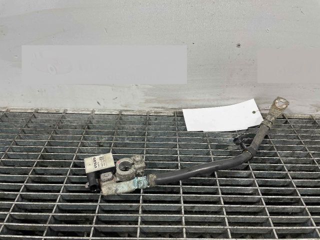 bontott VOLVO V60 Akkumulátor Saru