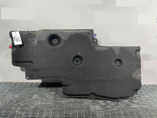 bontott VOLVO V60 Alsó Motorburkolat