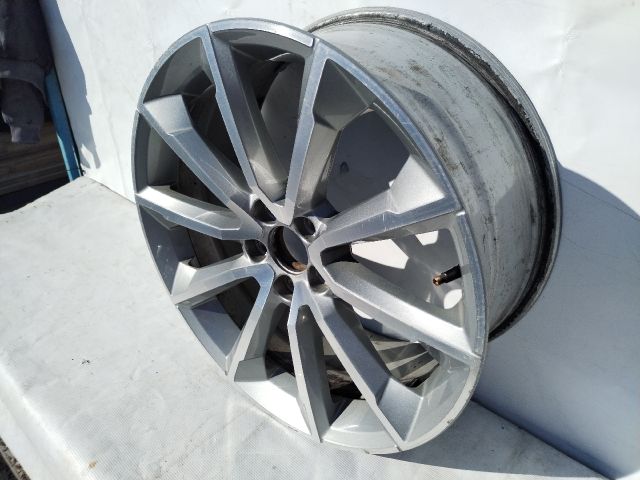 bontott VOLVO V60 Alufelni (1 db)