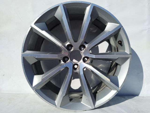 bontott VOLVO V60 Alufelni (1 db)