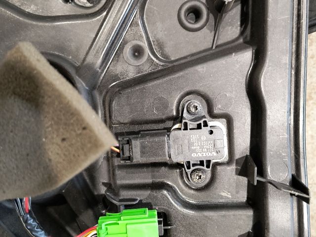 bontott VOLVO V60 Bal első Ablakemelő Elektronika