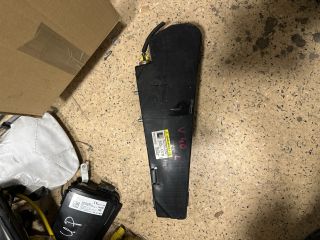 bontott VOLVO V60 Bal Függönylégzsák és Oldallégzsák