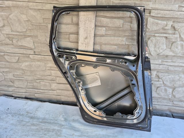 bontott VOLVO V60 Bal hátsó Ajtó (Üres lemez)