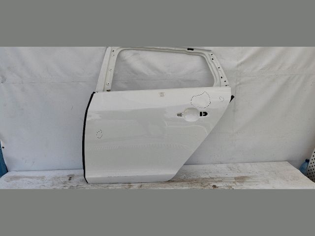 bontott VOLVO V60 Bal hátsó Ajtó (Üres lemez)