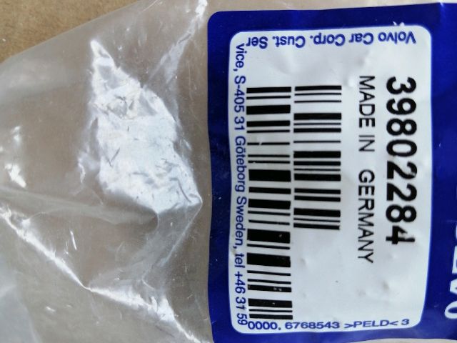 bontott VOLVO V60 Bal hátsó Kilincs Burkolat