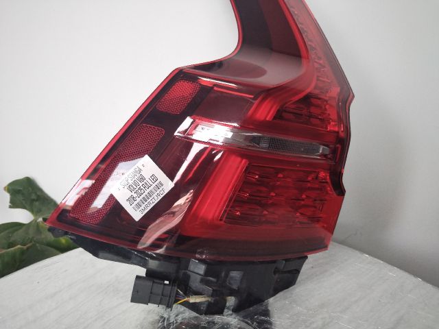 bontott VOLVO V60 Bal Hátsó Lámpa