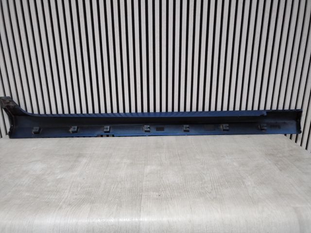 bontott VOLVO V60 Bal Küszöb