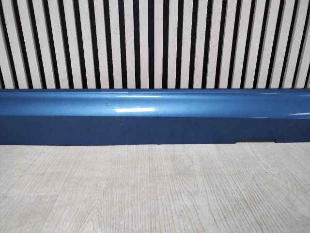 bontott VOLVO V60 Bal Küszöb