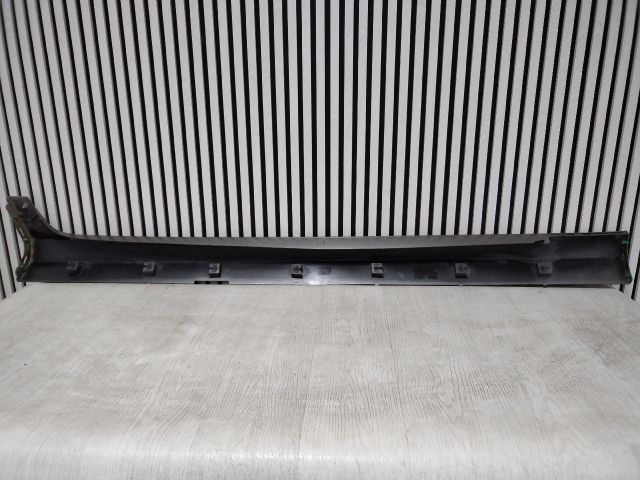 bontott VOLVO V60 Bal Küszöb