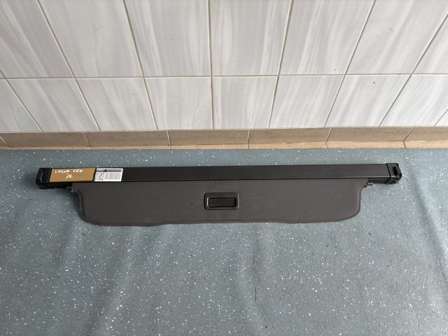 bontott VOLVO V60 Csomagtér Roló