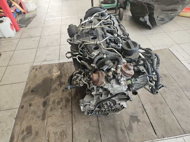 bontott VOLVO V60 Komplett Motor (Segédberendezésekkel)