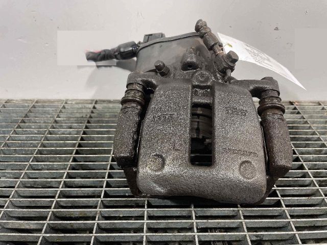 bontott VOLVO V60 Bal hátsó Féknyereg Munkahengerrel