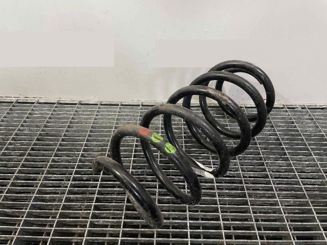 bontott VOLVO V60 Első Rugó