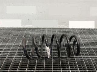 bontott VOLVO V60 Első Rugó