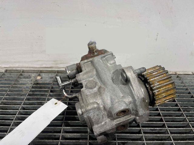 bontott VOLVO V60 Nagynyomású Szivattyú