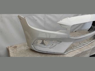 bontott VOLVO V60 Első Lökhárító (Üresen)