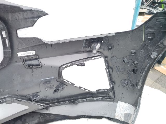 bontott VOLVO V60 Első Lökhárító (Üresen)