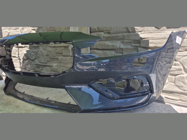 bontott VOLVO V60 Első Lökhárító (Üresen)