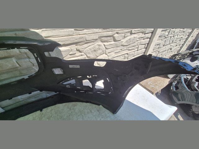 bontott VOLVO V60 Első Lökhárító (Üresen)