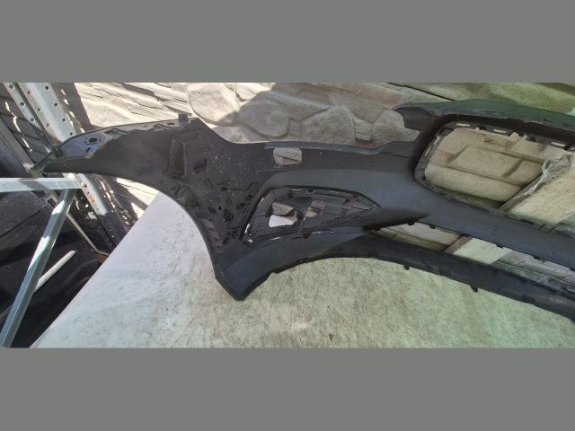 bontott VOLVO V60 Első Lökhárító (Üresen)