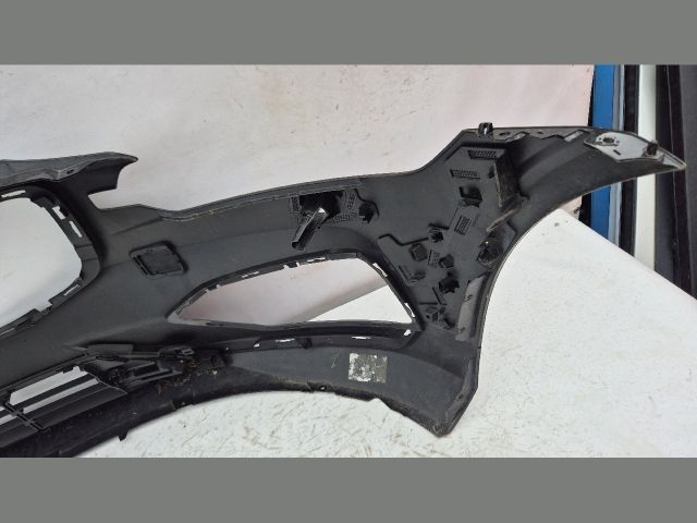 bontott VOLVO V60 Első Lökhárító (Üresen)