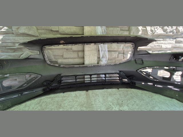 bontott VOLVO V60 Első Lökhárító (Üresen)