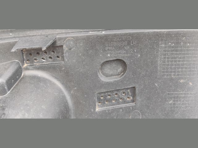 bontott VOLVO V60 Hátsó Lökhárító (Üresen)