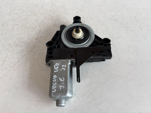 bontott VOLVO V60 Jobb első Ablakemelő Motor