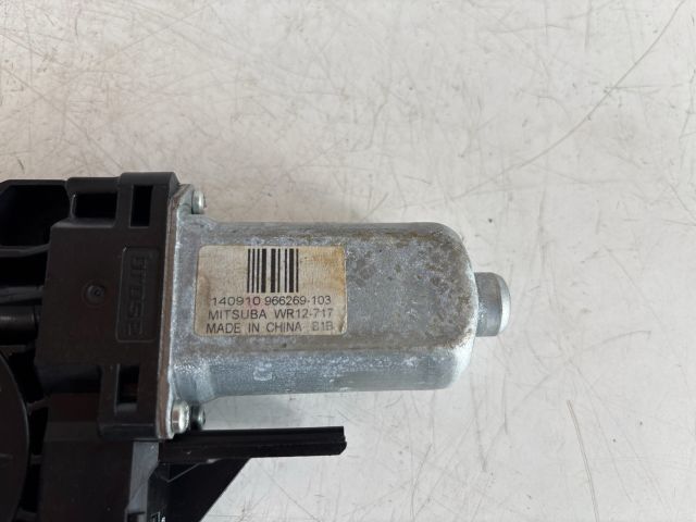 bontott VOLVO V60 Jobb első Ablakemelő Motor