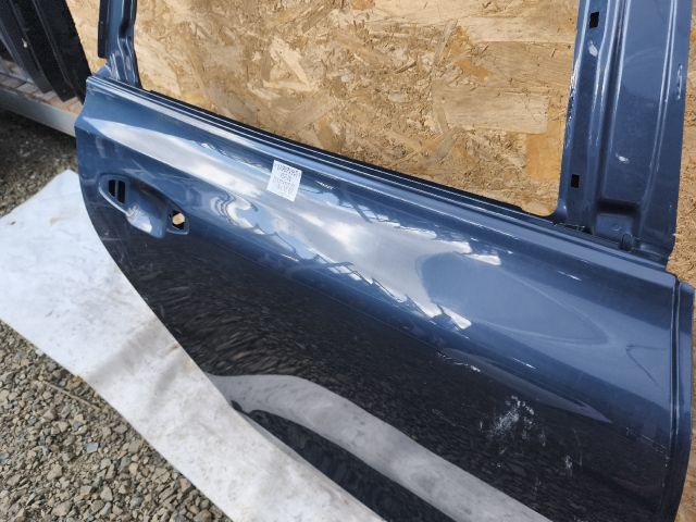 bontott VOLVO V60 Jobb hátsó Ajtó (Üres lemez)