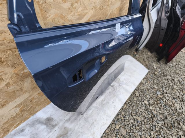 bontott VOLVO V60 Jobb hátsó Ajtó (Üres lemez)