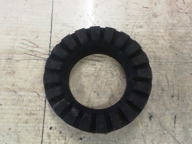 bontott VOLVO V60 Jobb hátsó Felső Rugótányér