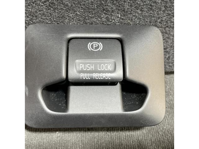 bontott VOLVO V60 Kézifék Kapcsoló