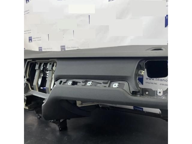 bontott VOLVO V60 Műszerfal Héj