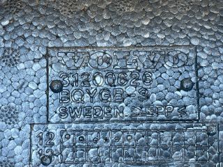 bontott VOLVO V60 Pótkerék Szerszámtartó